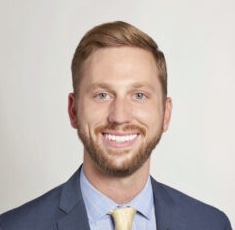 Square portrait of Scott Jelinek